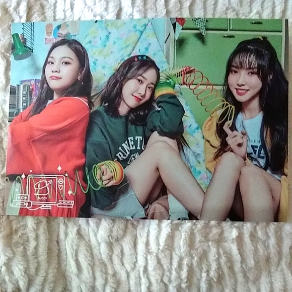 GFRIEND KPOP CARDS - Picture 10 of 10